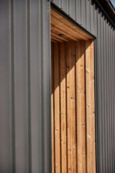 Steel and wood annex for extra space for ‘loaning out’ at Risskov Library, Risskov Bibliotek - Fortebakken 1, 8240 Risskov